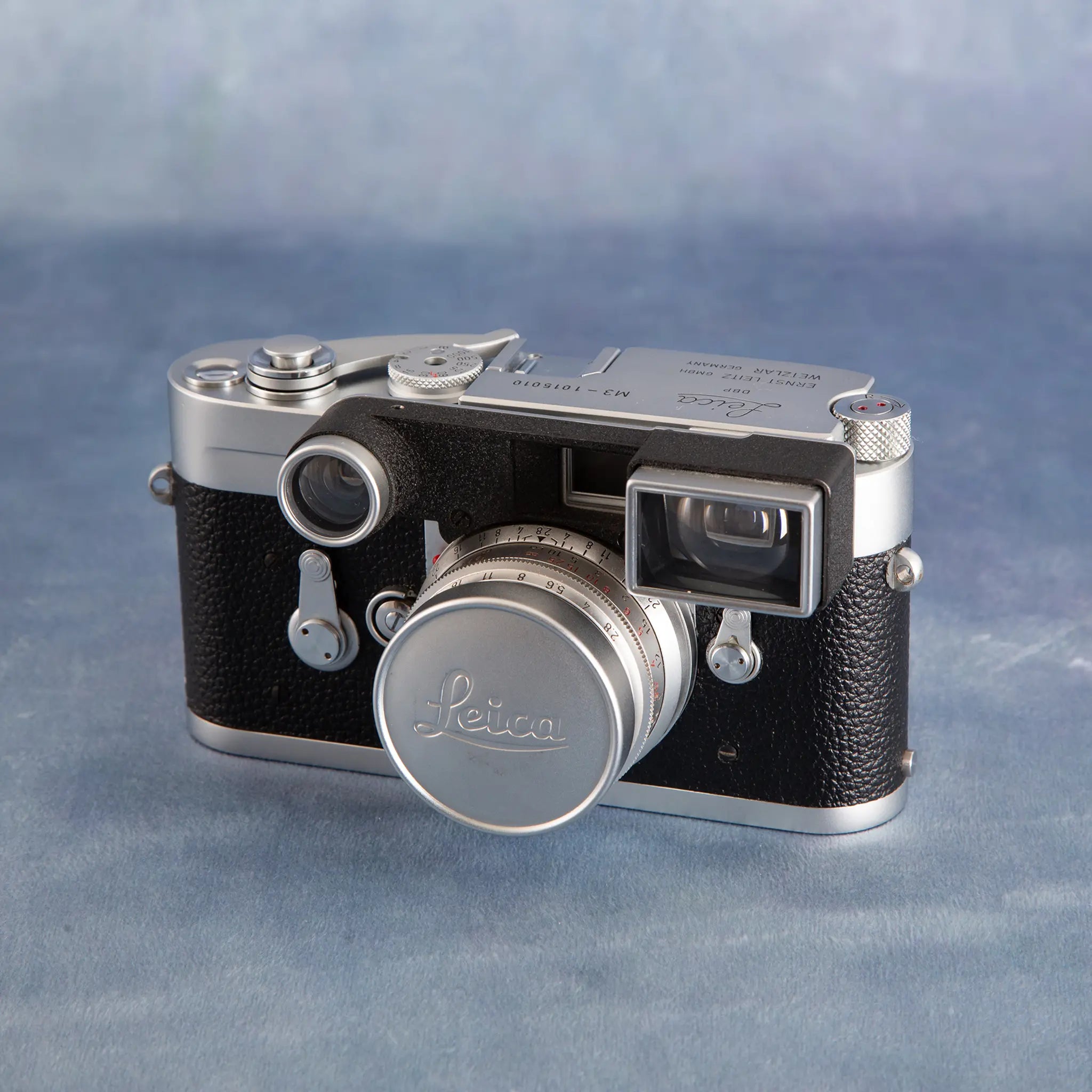 Leica M3 + SUMMARON 35mm F2.8 with Goggles