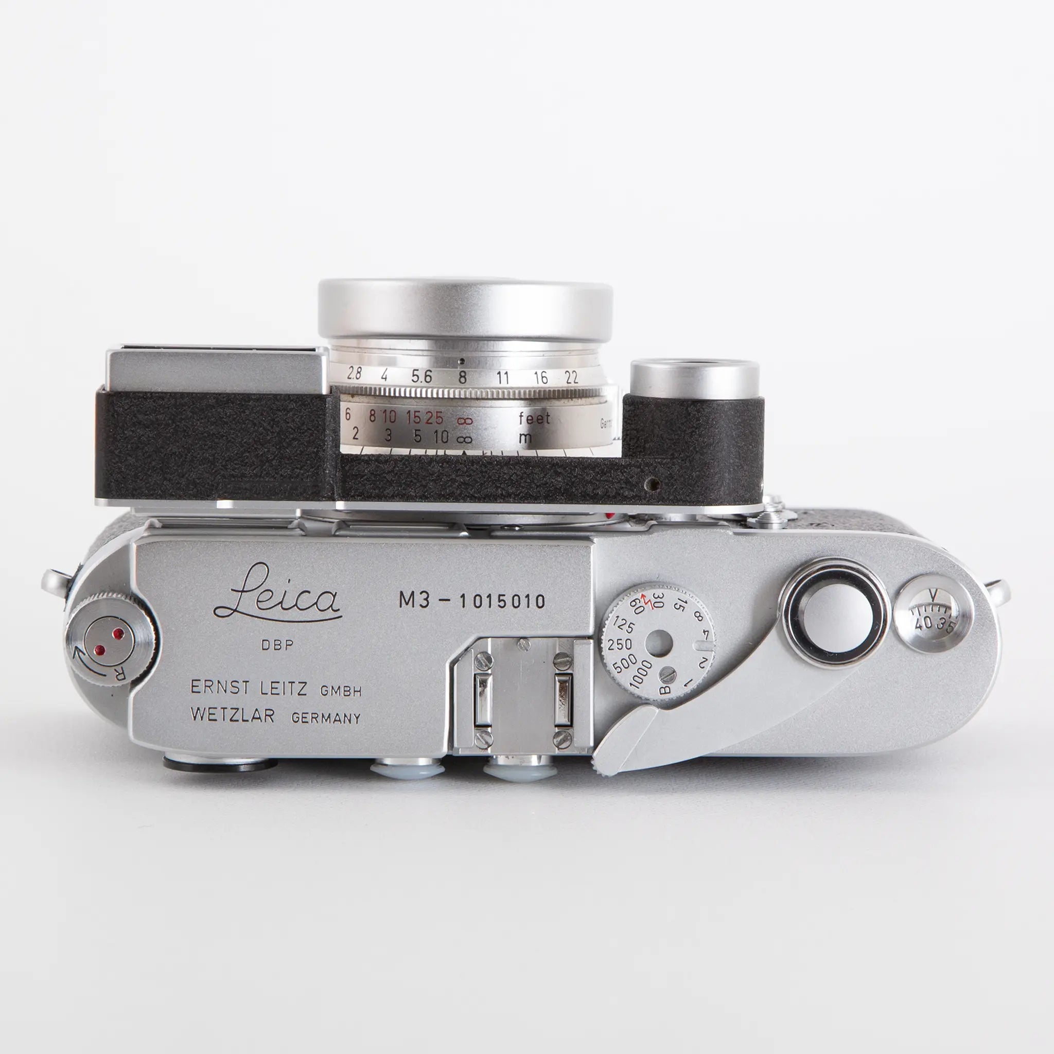 Leica M3 + SUMMARON 35mm F2.8 with Goggles