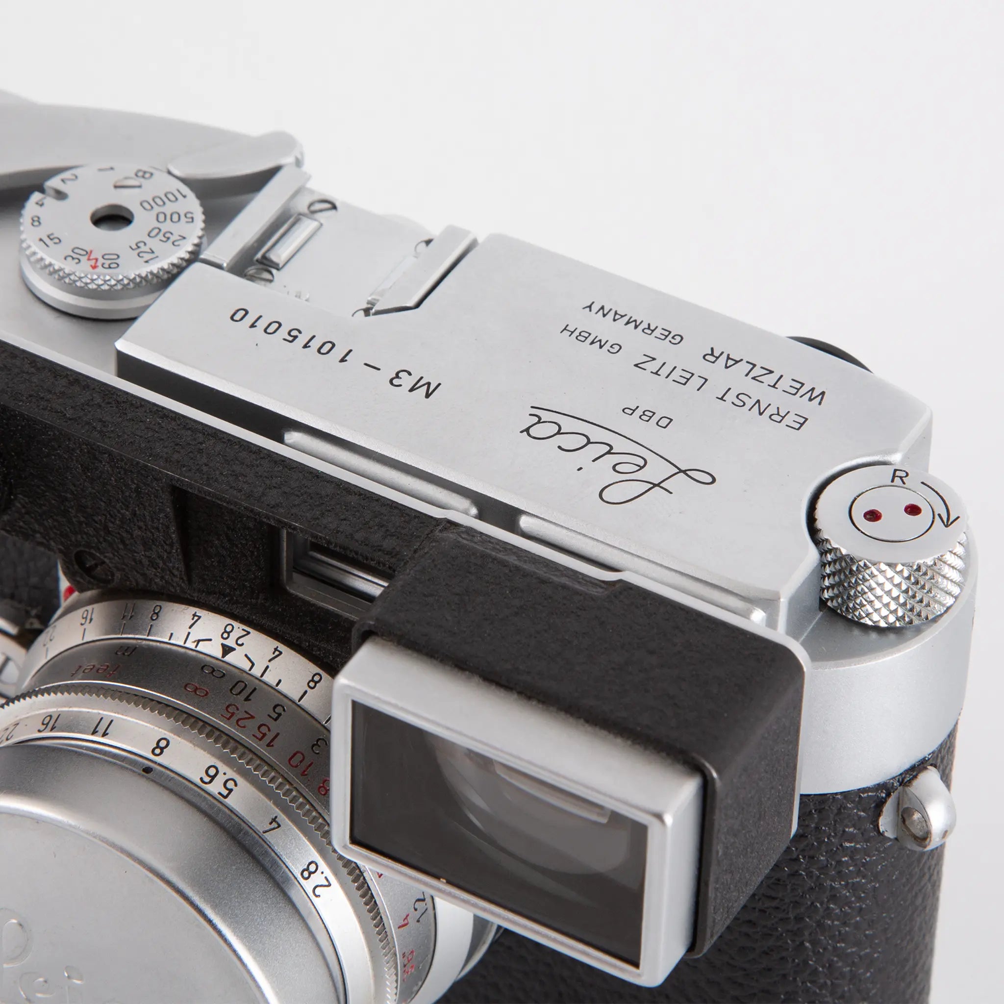 Leica M3 + SUMMARON 35mm F2.8 with Goggles