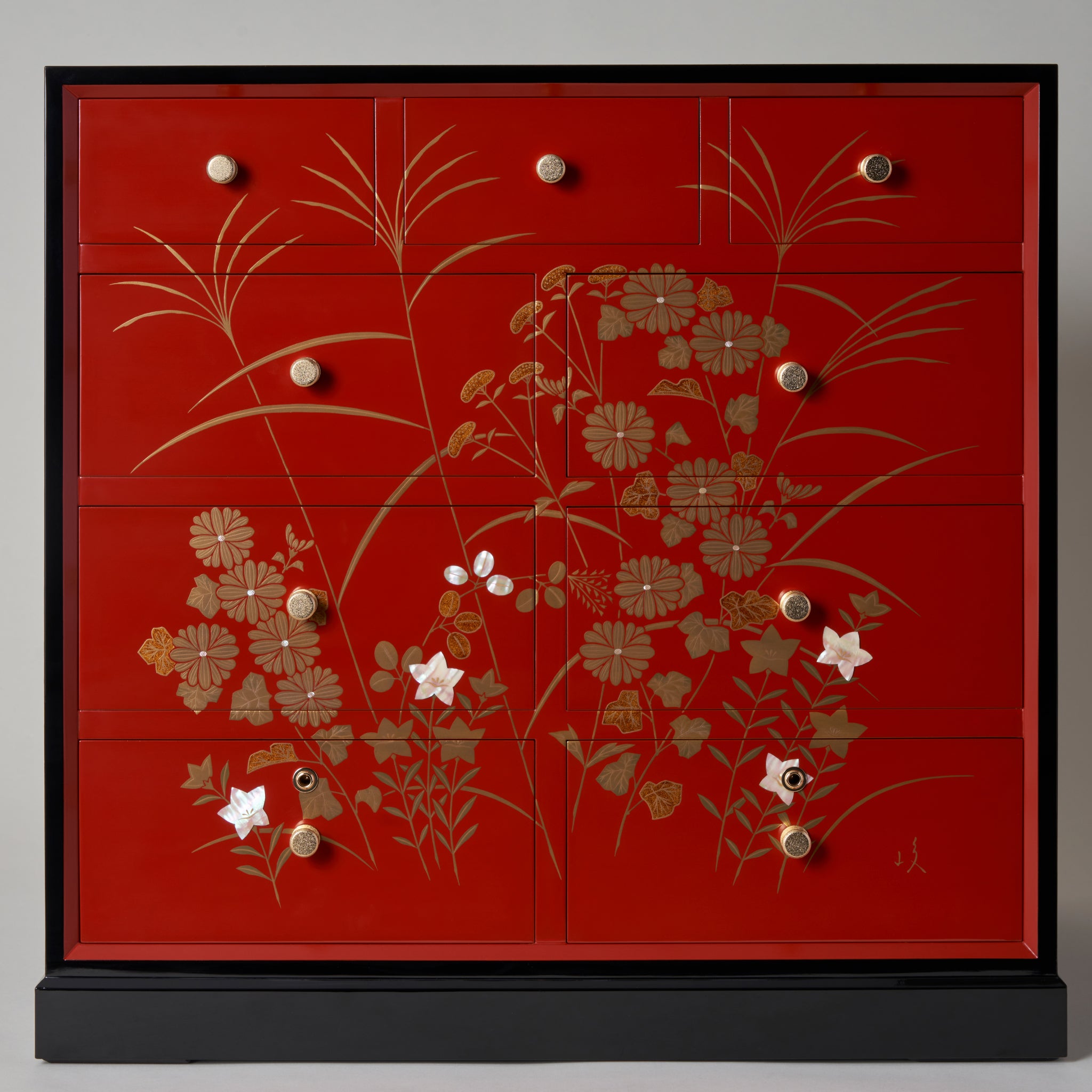Senshu Kiri Tansu-Shiki Soka Shunuri