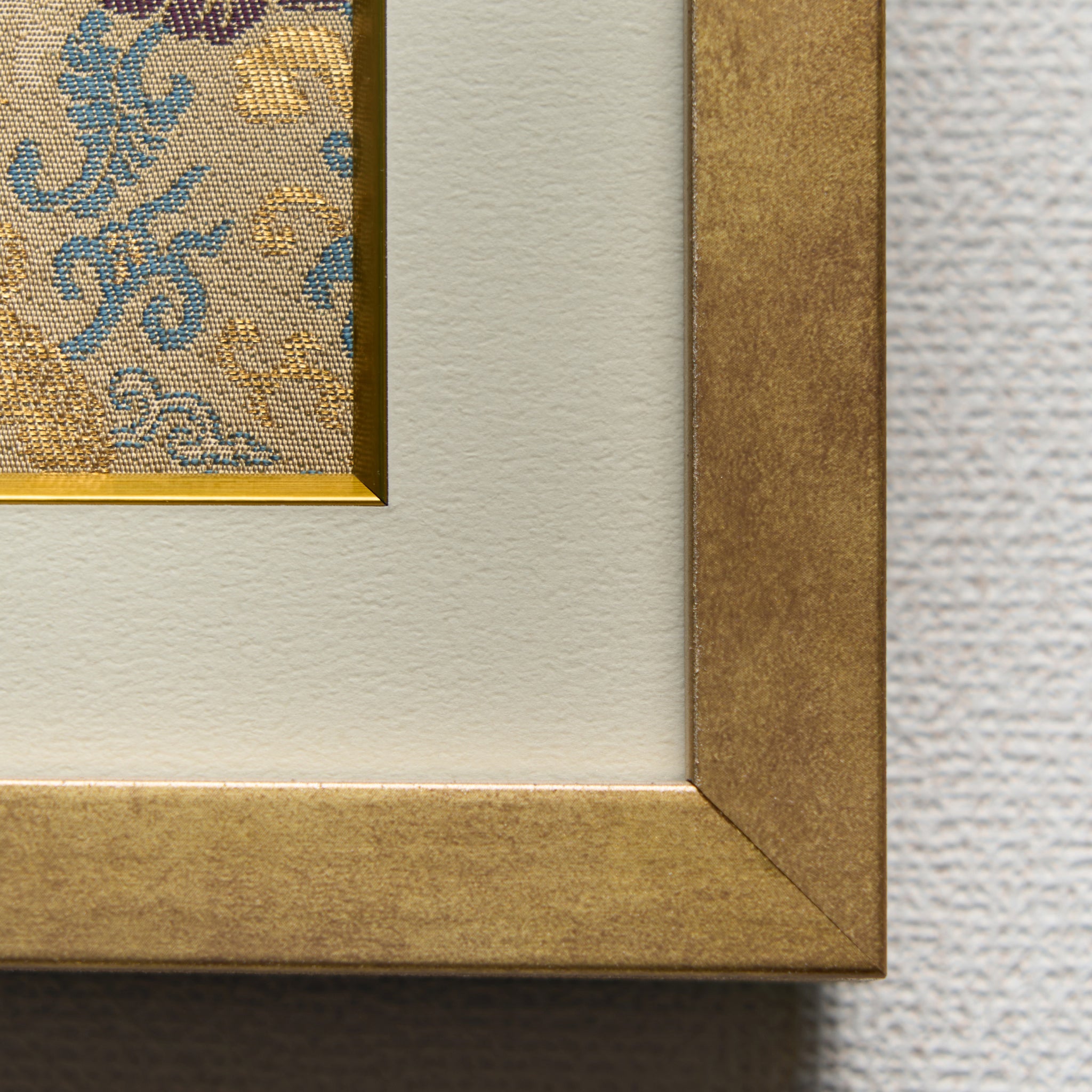 Karahana Nishijin-ori Framed Artwork with Gold Frame
