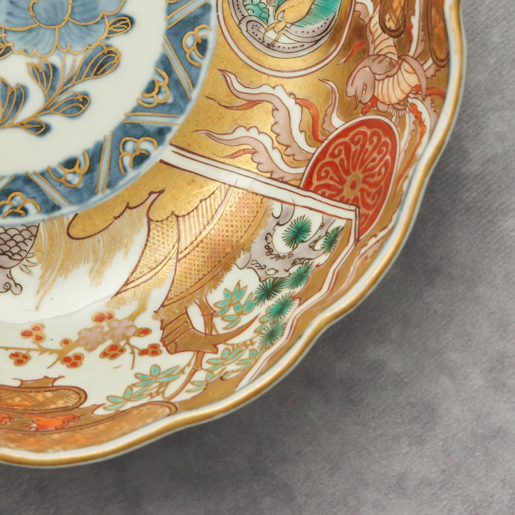 Imari Colored Large Bowl